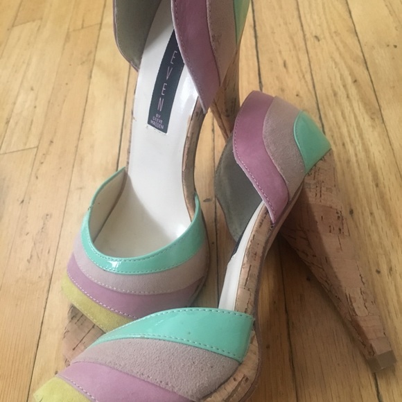 Multi color/ cork heal Steven pump - Picture 2 of 2